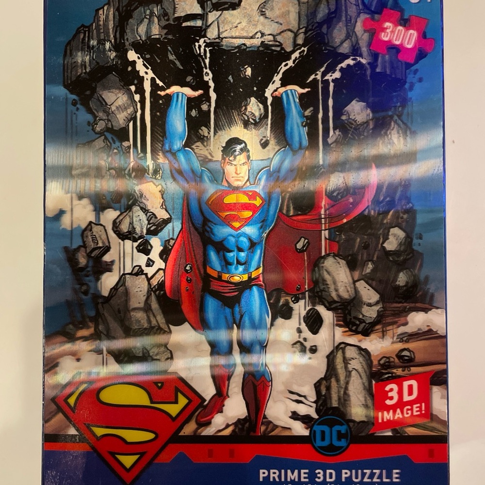DC Superman Prime 3D Puzzle with Red and Blue